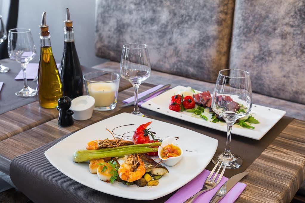 Hotel Grimaldi Cagnes-sur-Mer Zewnętrze zdjęcie