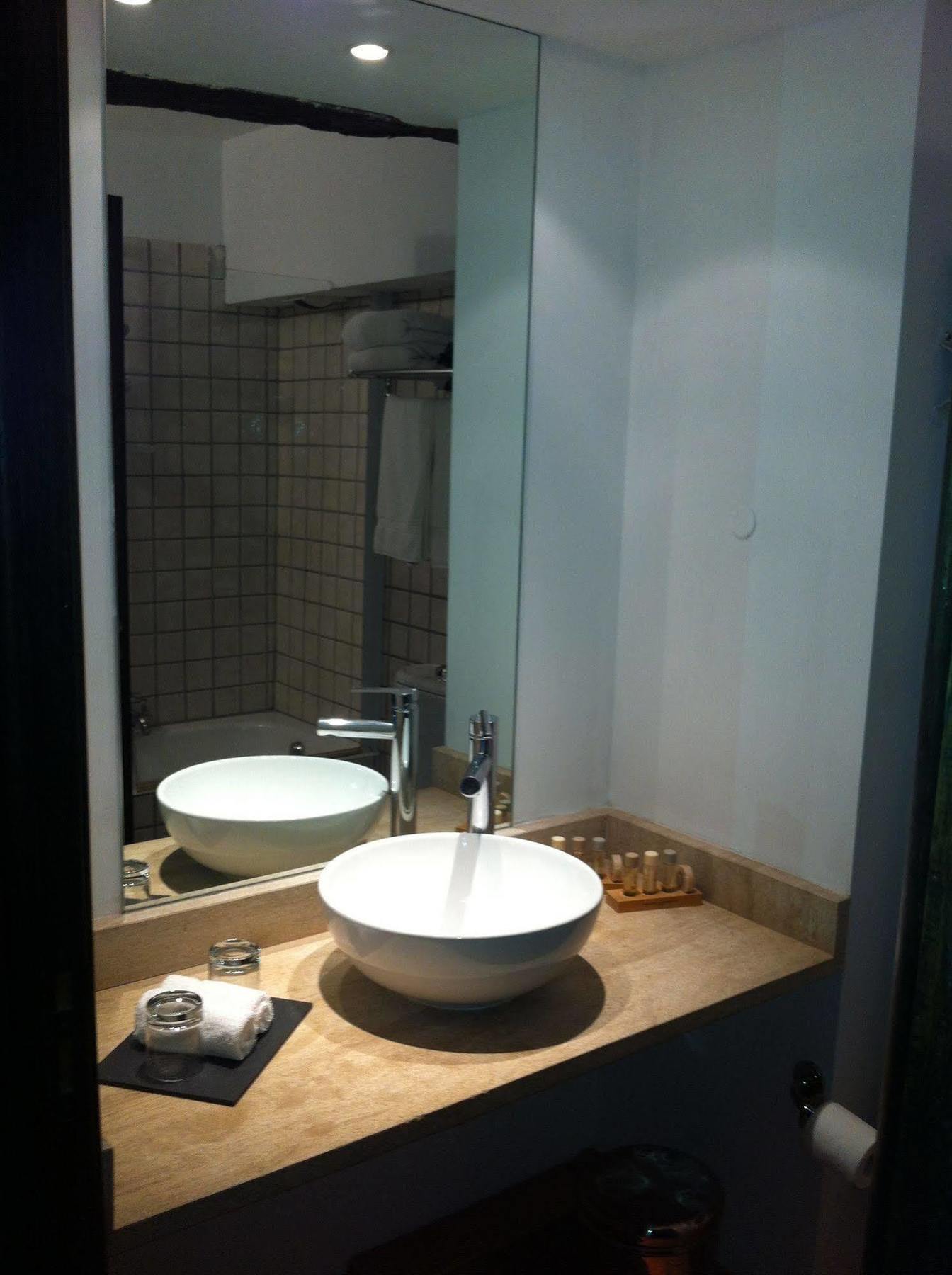 Hotel Grimaldi Cagnes-sur-Mer Zewnętrze zdjęcie