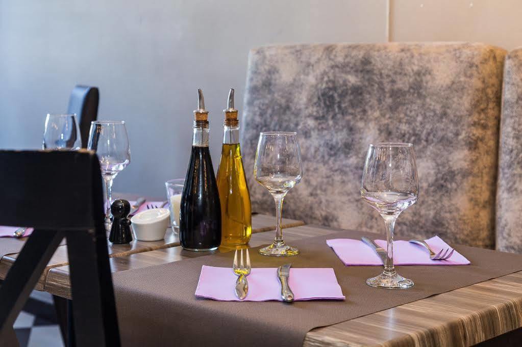 Hotel Grimaldi Cagnes-sur-Mer Zewnętrze zdjęcie